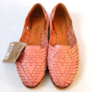 Bearpaw Silvia Pink Huarache Size 7